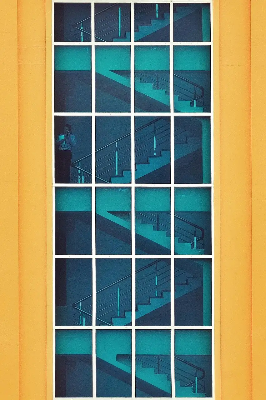 Illustration pour boostez vos emails marketing avec des designs impactants   c